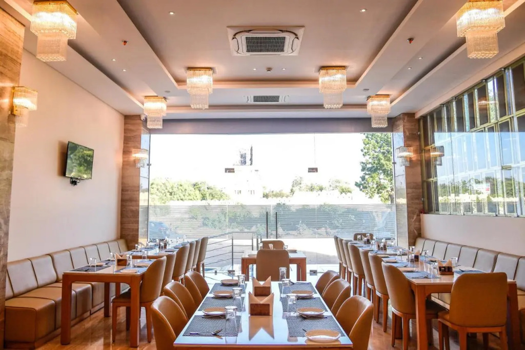 Hotel Palash Regency