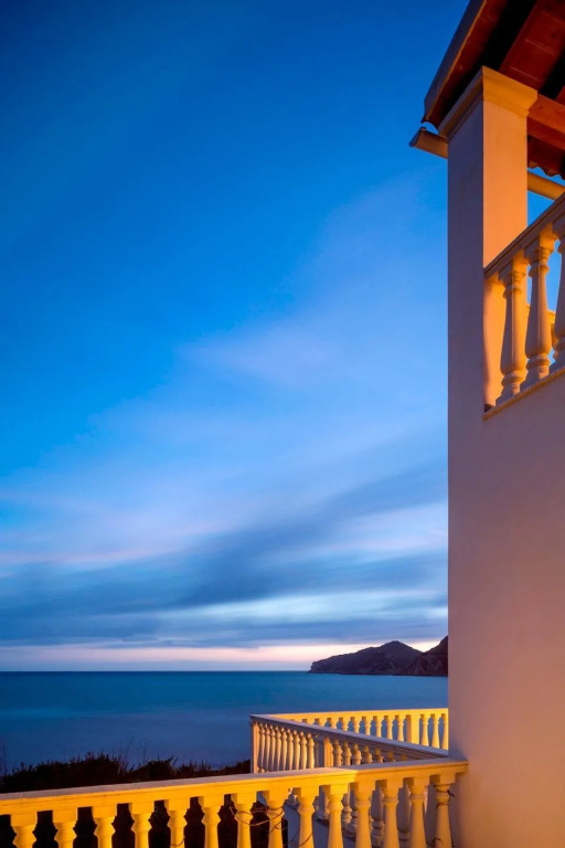 Cosmos Beach House