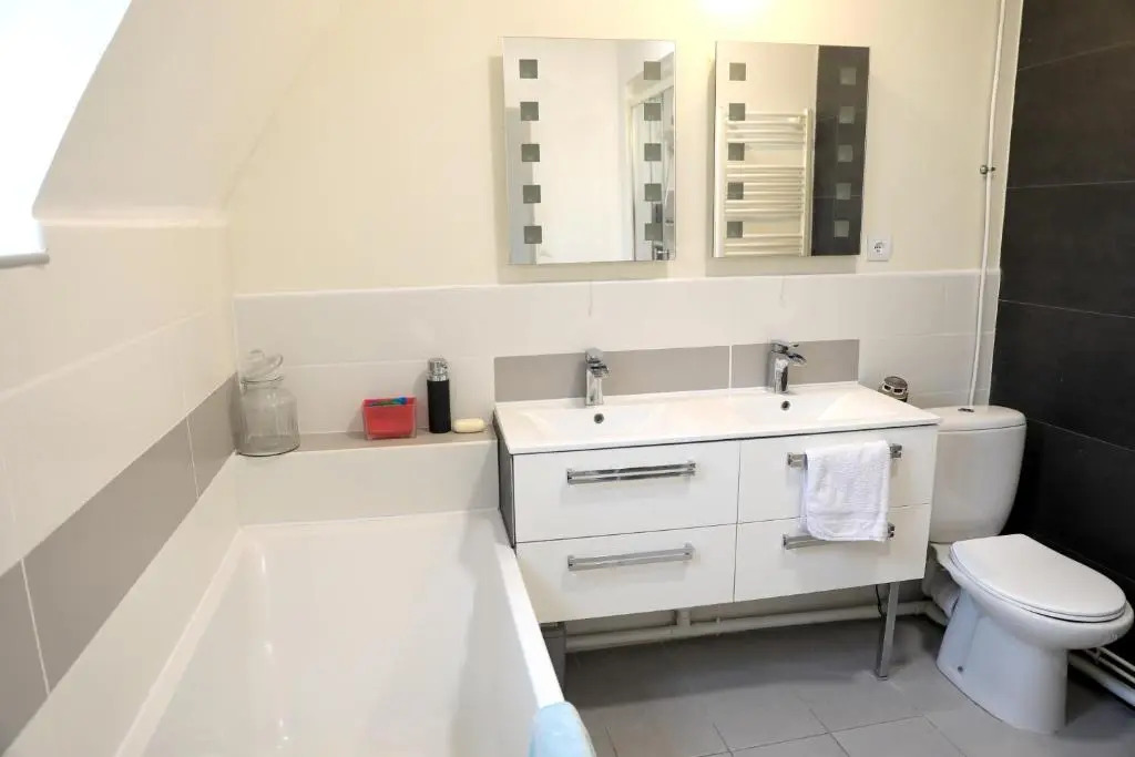 Maison de 3 chambres avec vue sur la ville et wifi a Arques la Bataille