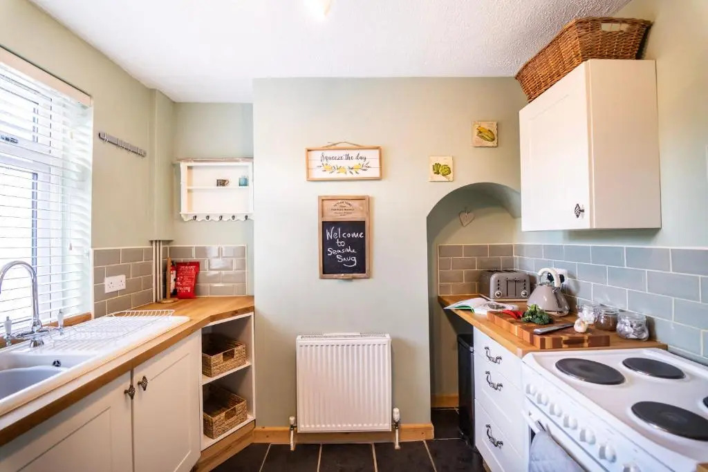 Seaside Snug – 2 bedroom home