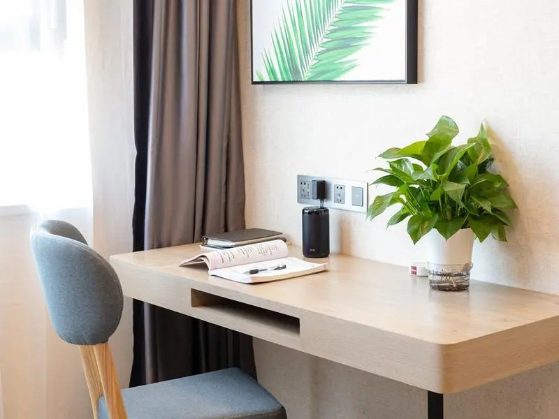 UP AND IN Hotel Guangdong Zhongshan Dongfeng Town Fengxiang Avenue