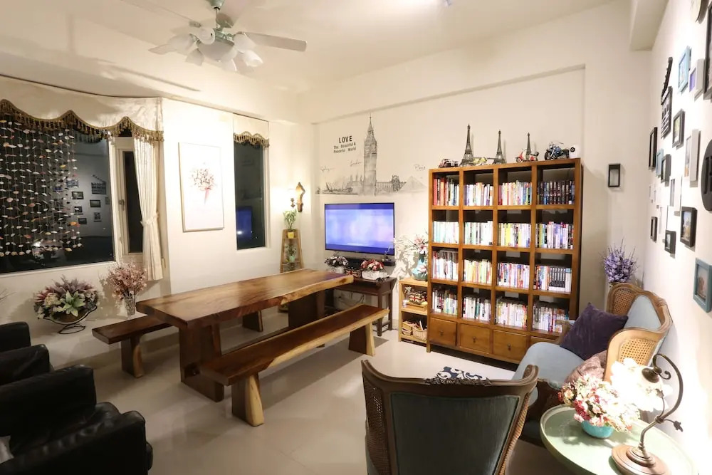 Downshifted House