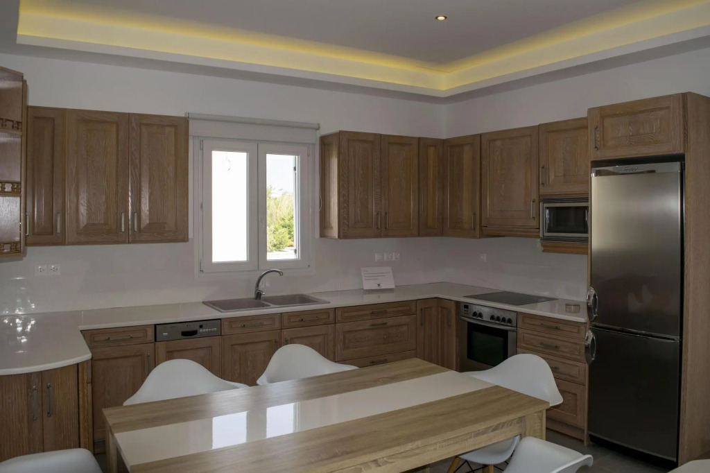 Giannoulaki Resort