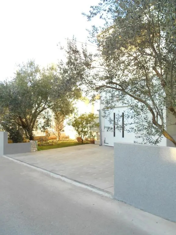 Apartments Doda