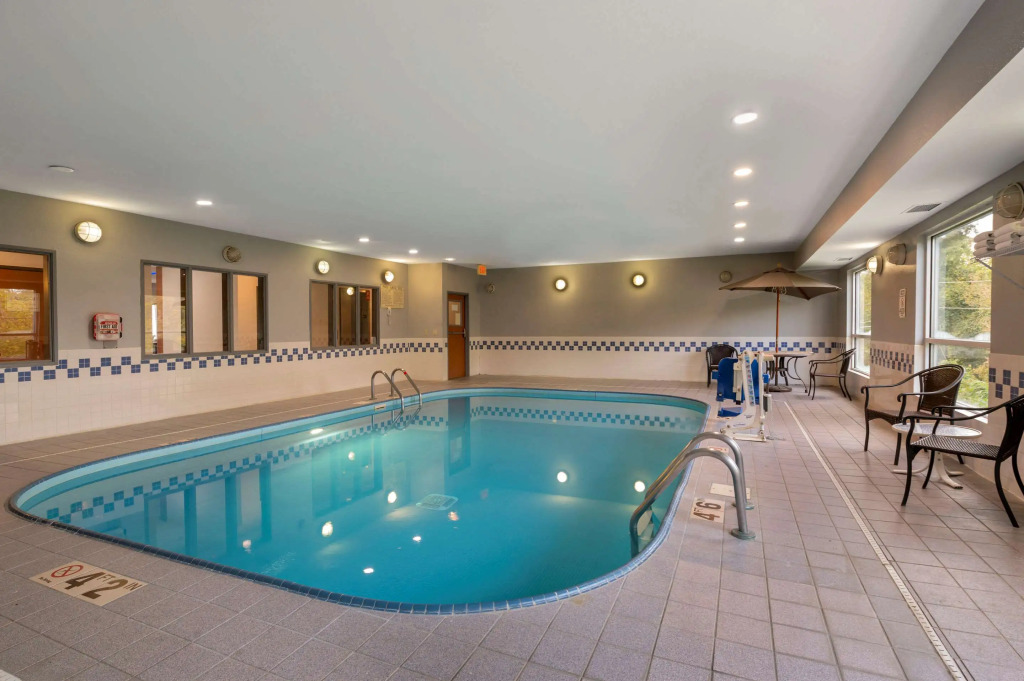 Comfort Inn & Suites Zanesville City Center