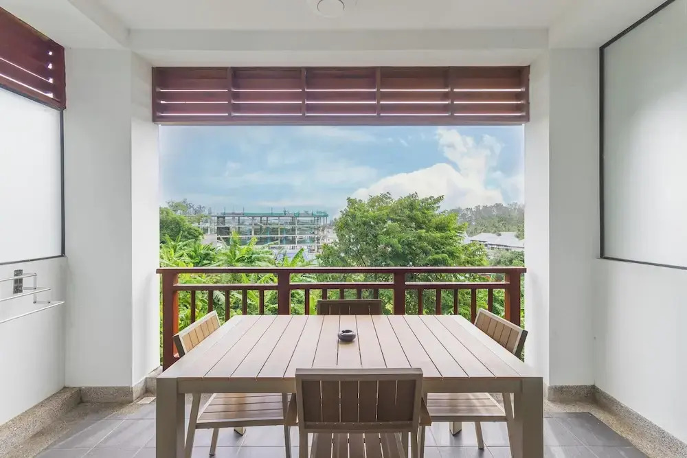 1BR Condo Pool 5min Walk to Beach C131