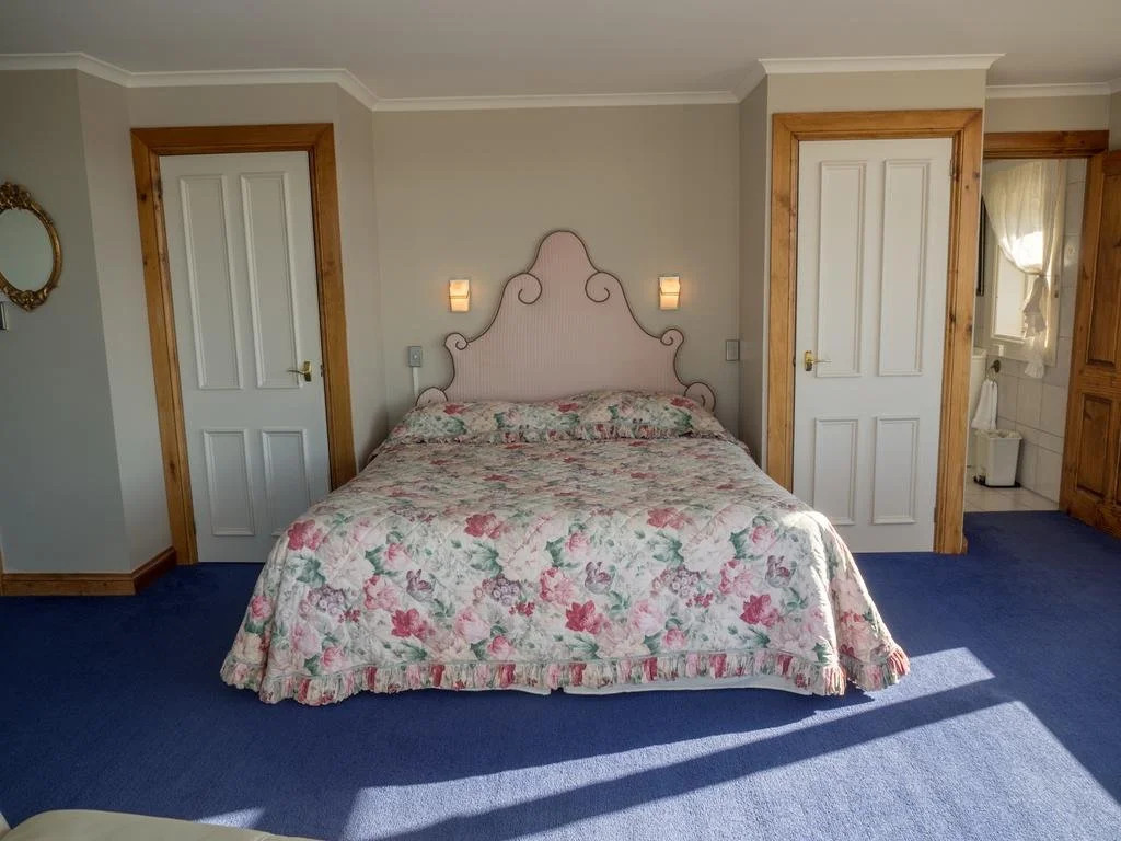 Battery Point Manor