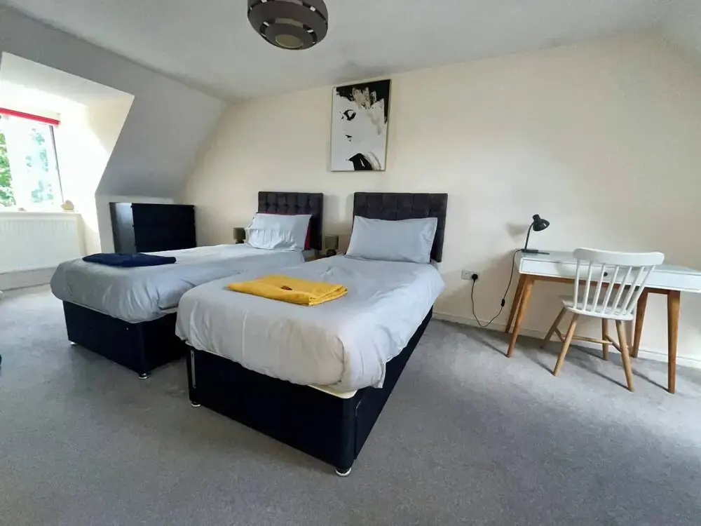 4 Bedroom Private Townhouse