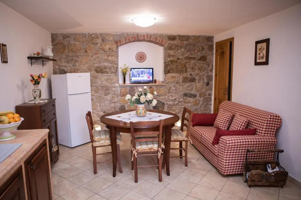 Casa Caronia Marina Near Cefalu