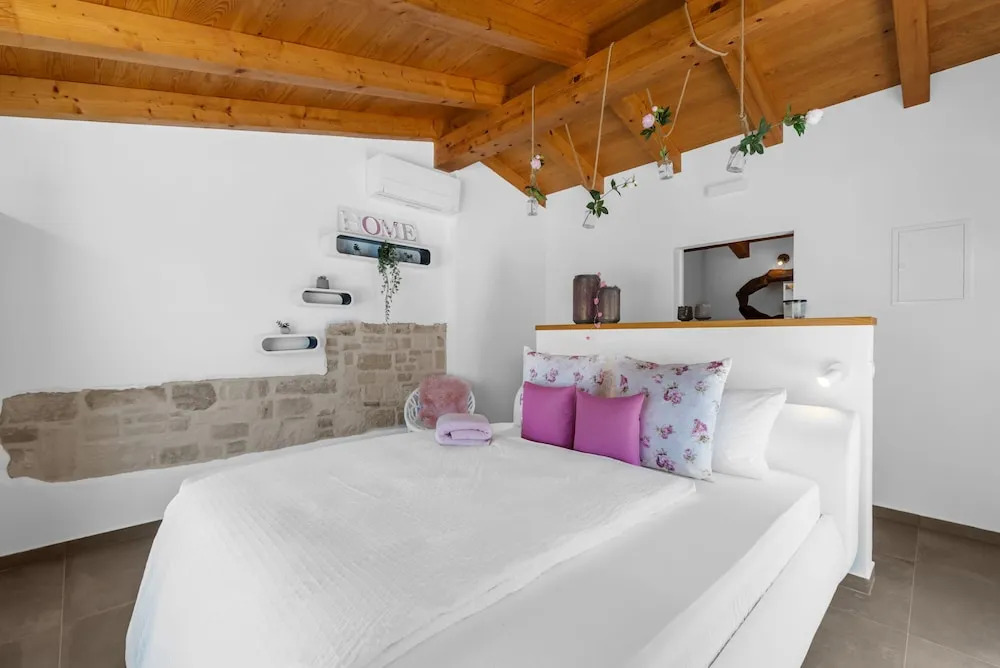 Lavova in Brtonigla With 3 Bedrooms and 2 Bathrooms