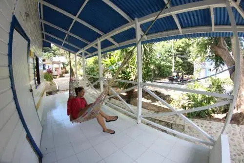 Blue Almond Hostel - Providencia