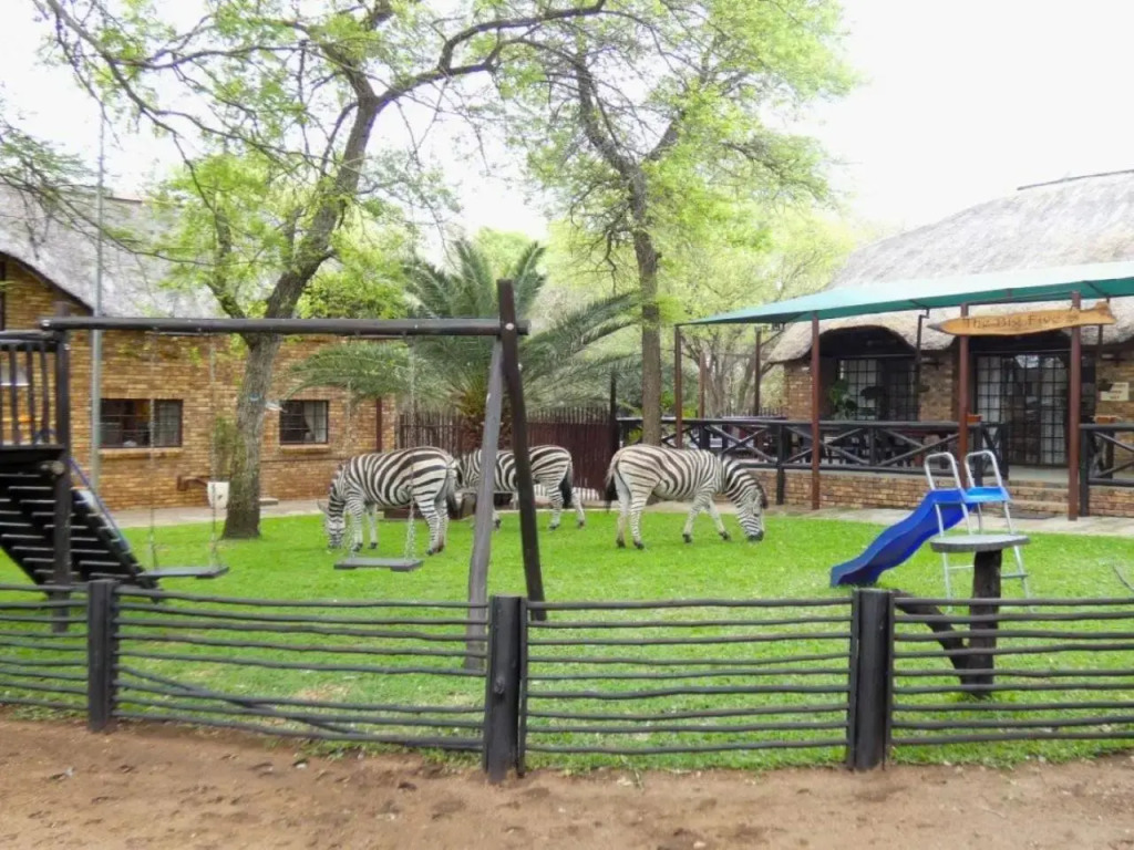 Weltevrede Lodge - Self Catering Houses
