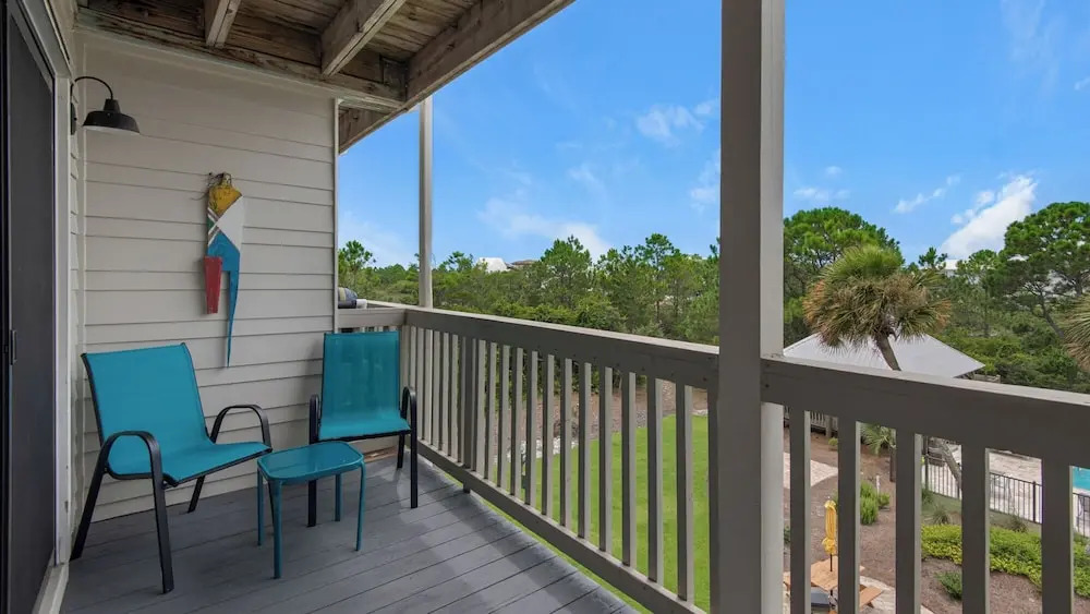 2 Minutes To The Beach & Dog Friendly - Sleeps 4