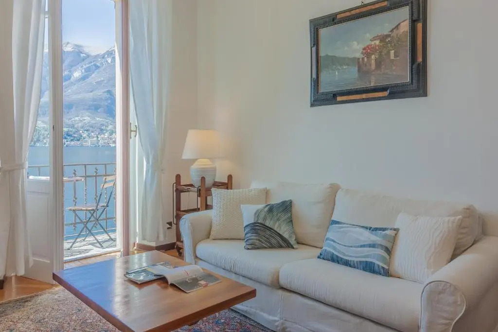 Casa Cavour by Wonderful Italy