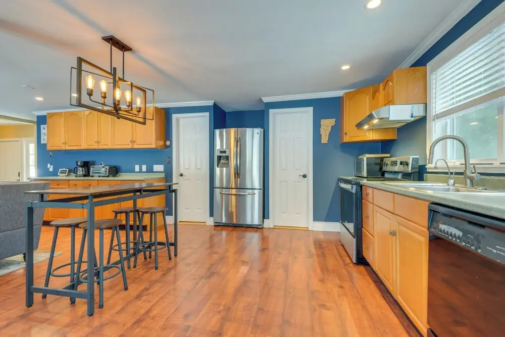 Golf, Hike & Unwind: Spacious Dover Retreat!