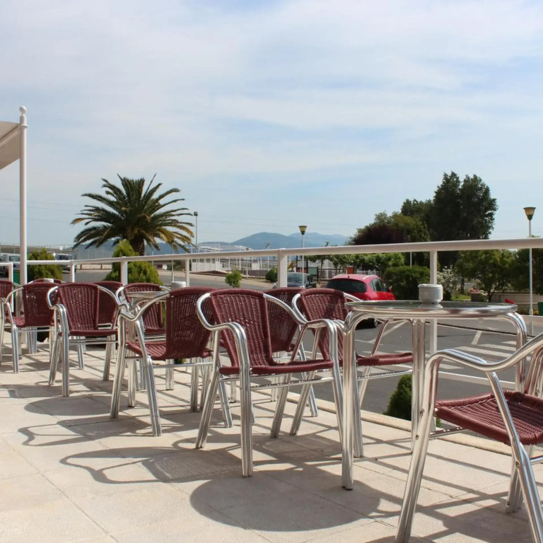 Hotel Azar