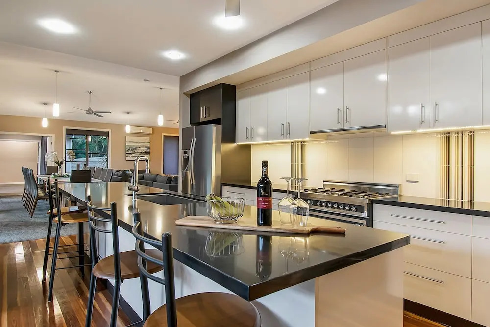 A PERFECT STAY - Lennox Unique Coastal Retreat
