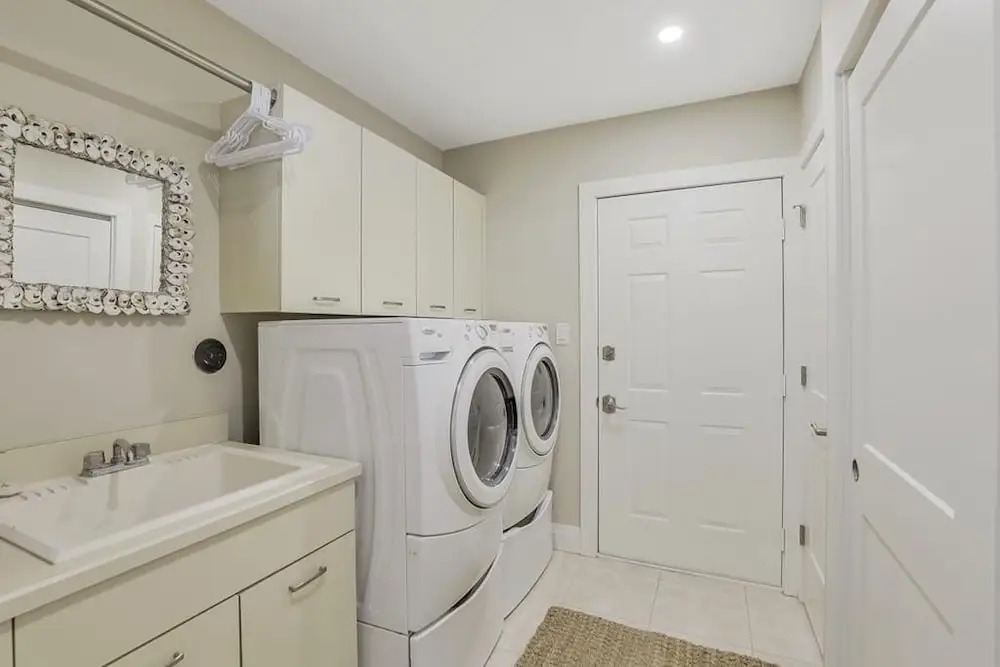 Tigertail Ct. 577 Marco Island Vacation Rental 4 Bedroom Home by Redawning