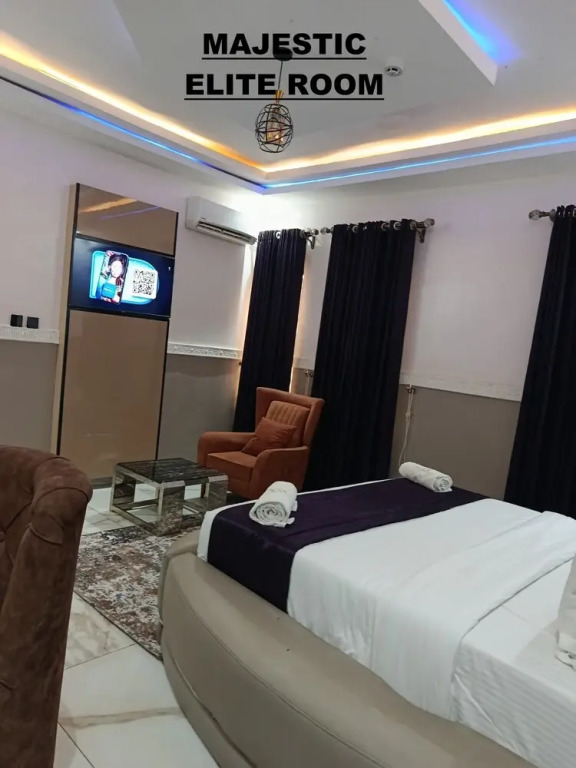 Great Majesty Hotel