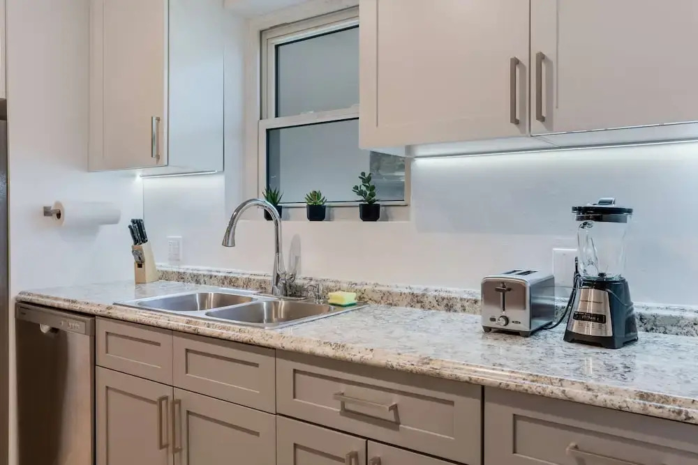 Casa de Jai- Your Green Space Near Brickell