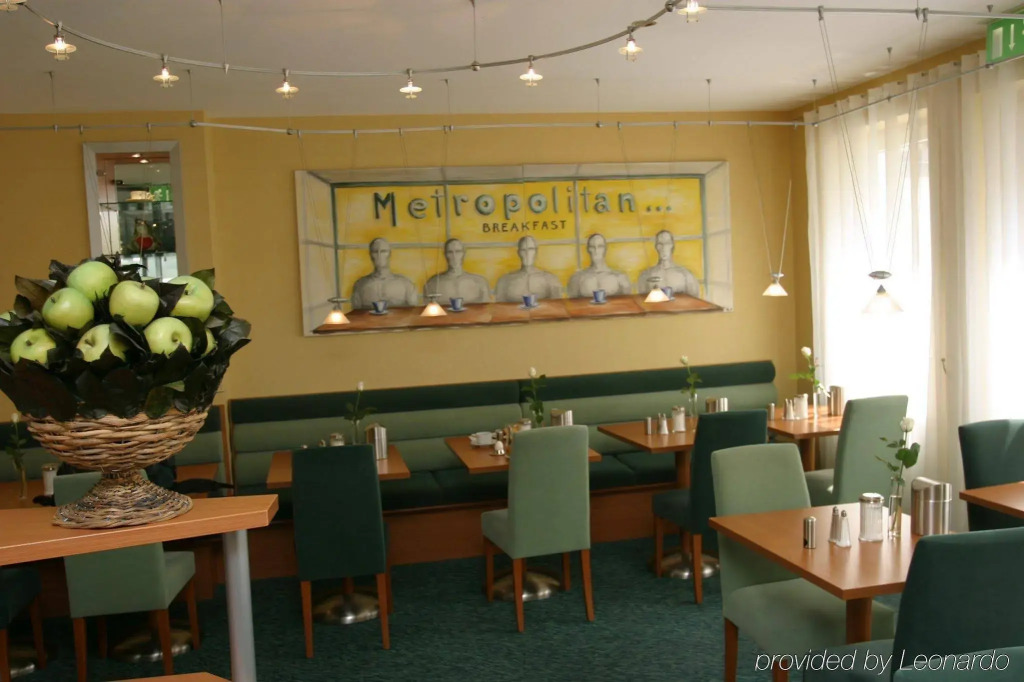 Memphis Hotel