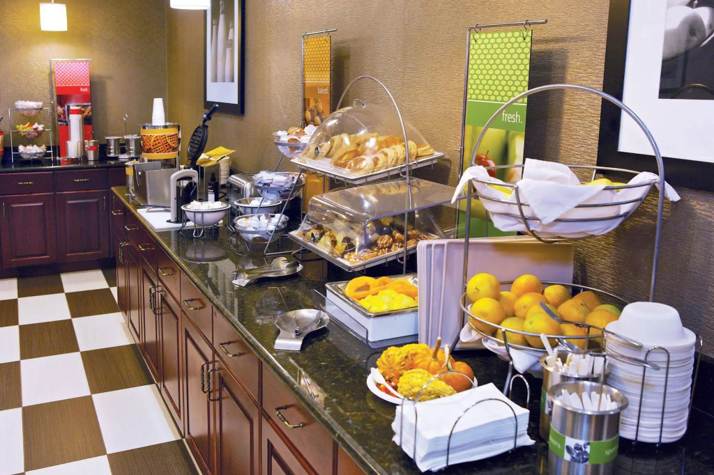 Hampton Inn and Suites of Lamar