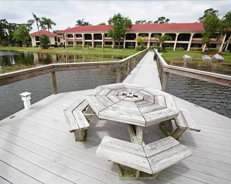Harder Hall Resort Club