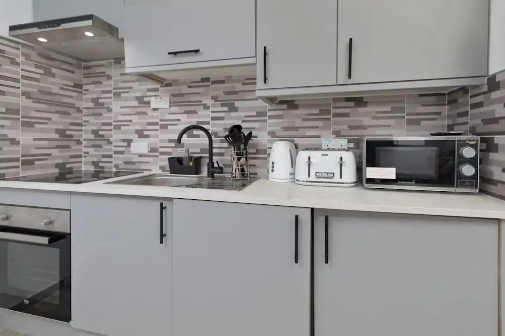 2 Bed Flat - Sleeps 4 - Wifi