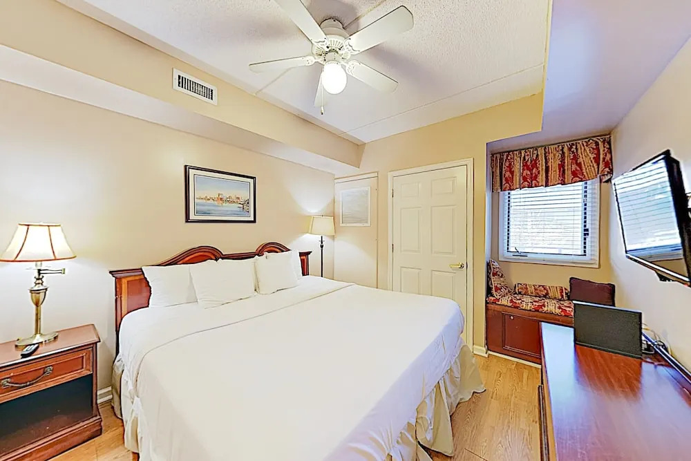 New Listing! Double-unit W/ River Views 2 Bedroom Condo