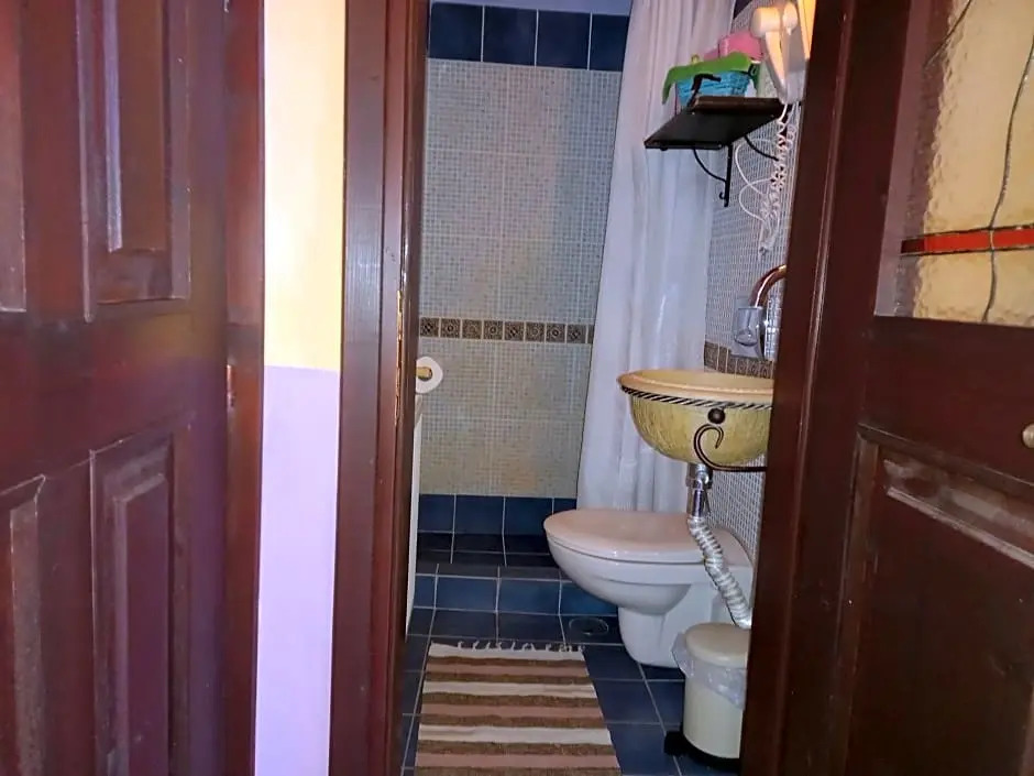 Mythos Guesthouse