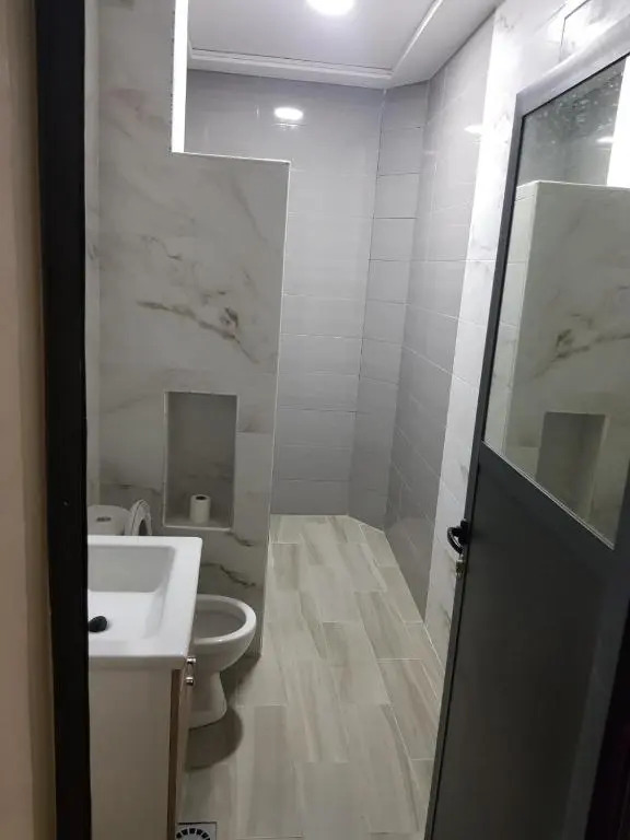 Appartement neuf à Saïda à 280m de la plage