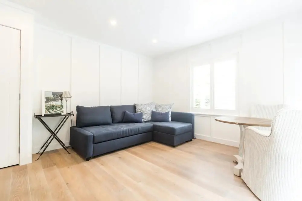 Stunning and Modern 4 Bedroom Townhouse Near Kohi Beach