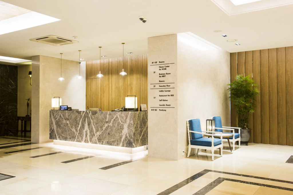 Polaris Hotel