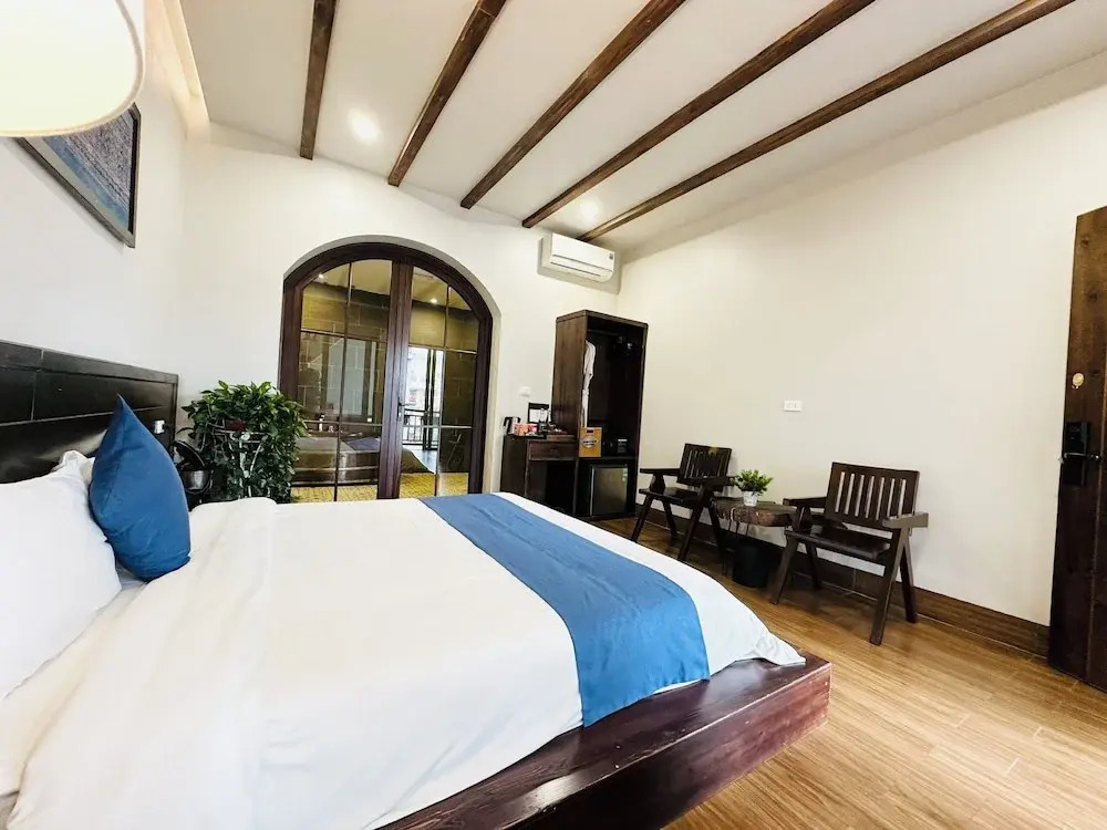 Sapa Pine Hill Eco Lodge