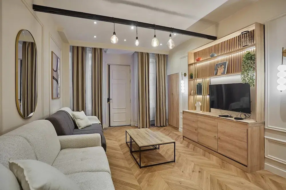 Sublime Apartment in the Heart of Paris 10 People