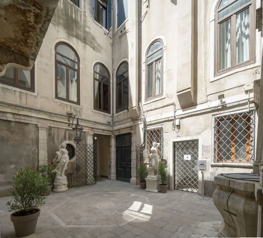 Venice Palace Tintoretto by Wonderful Italy