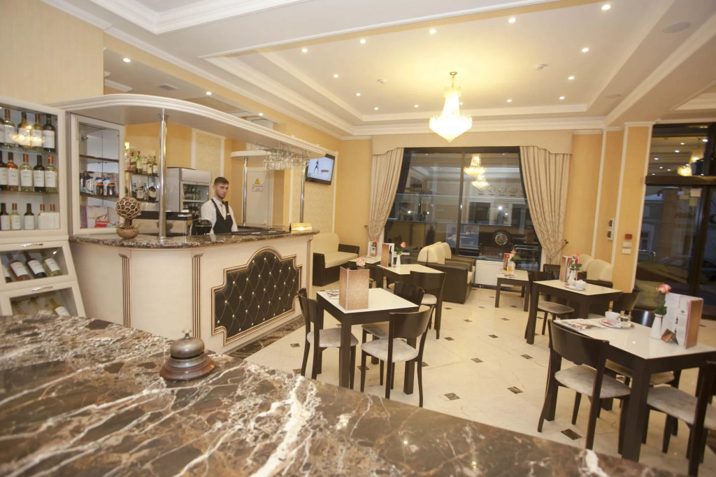 Regency Hotel