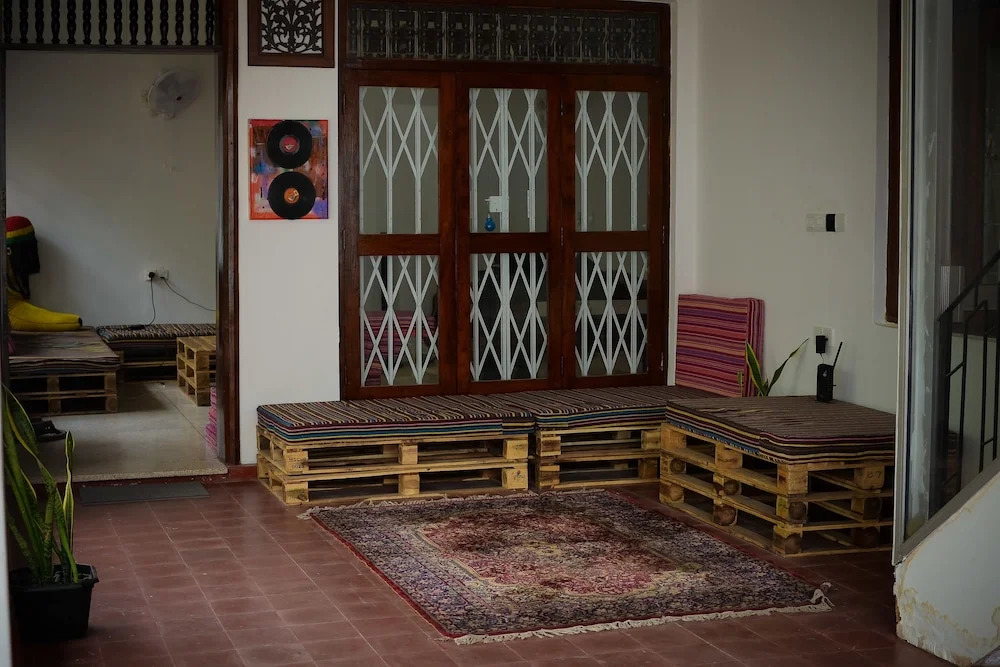 Groove House