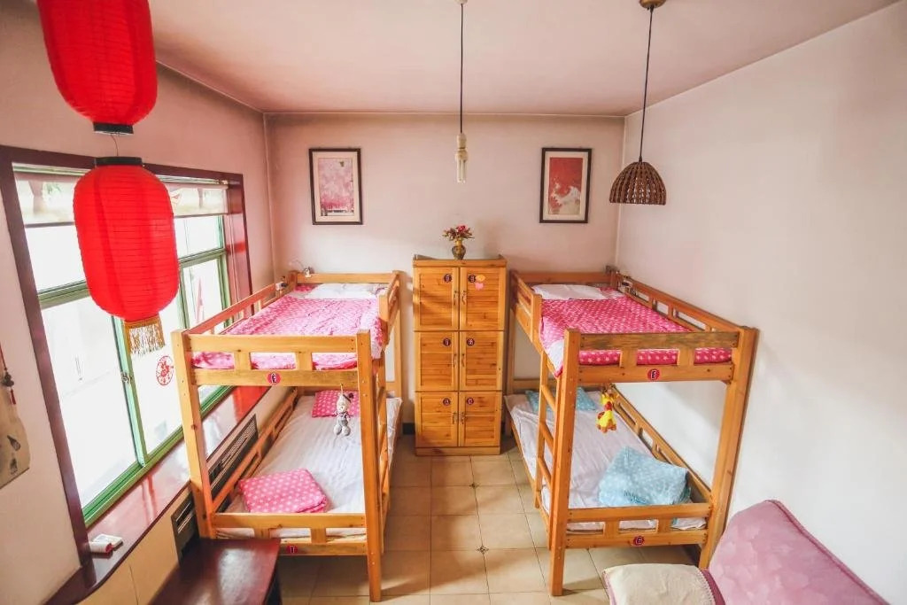 Xindeqing Youth Hostel