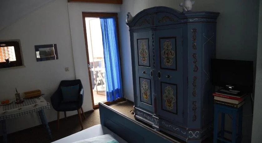 Pension Schwarzenbach