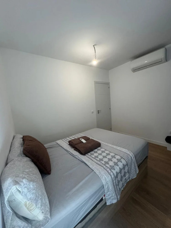 Mars Suites Porras
