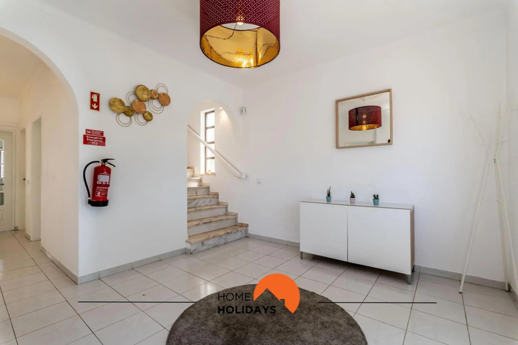 #072 Fantastic and Typical House with Pool and 3m Beach
