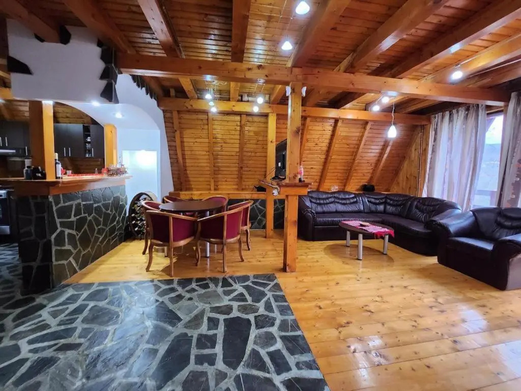 Casa Edenland Doftana