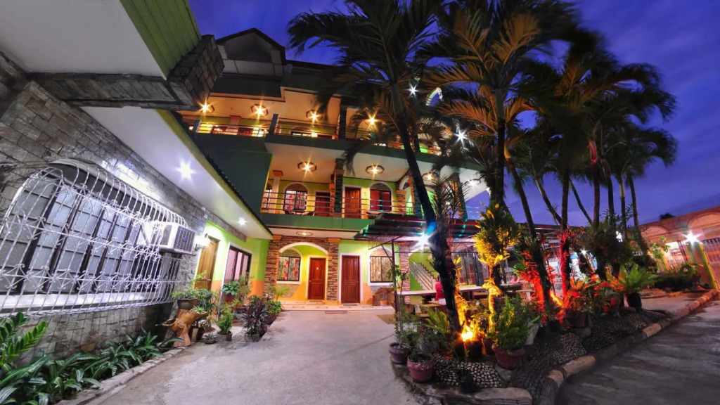 Charing Pension House