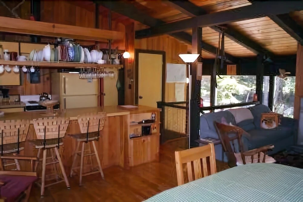 Cove View Cottage - Three Bedroom Home