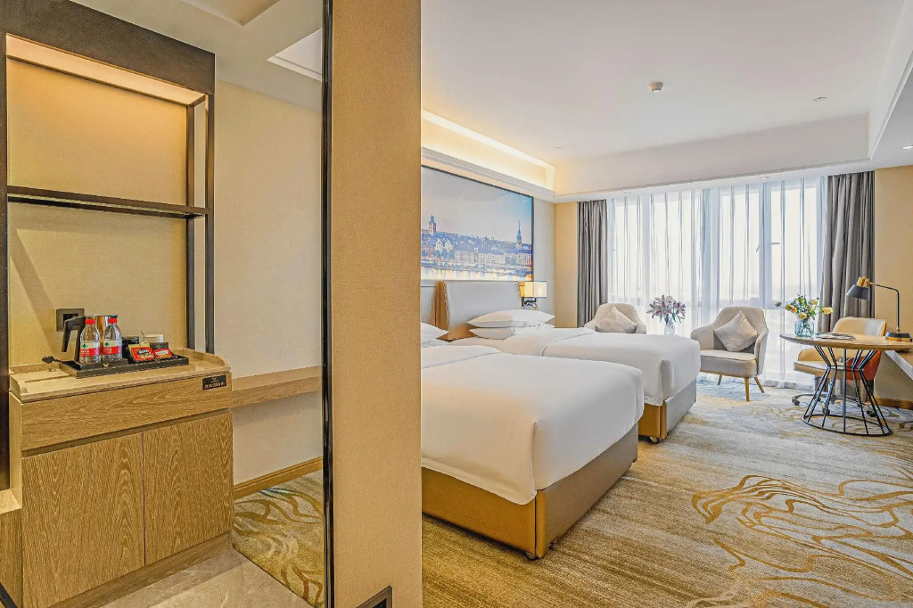 Vienna International Hotel