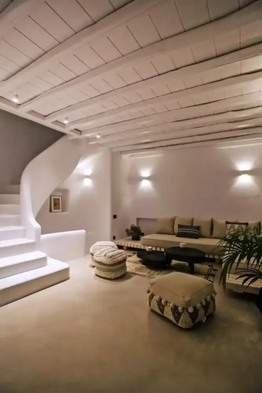 Villa Agapi, 2 min walk to the beach & heated pool, by Red Windmill Villas