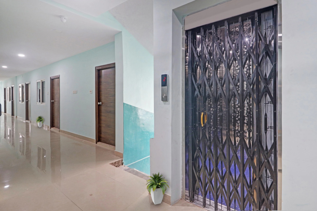 Hotel O Langar Houz Near Golconda Fort