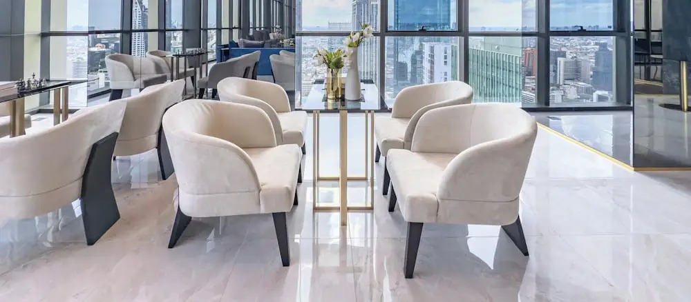 Luxury Downtown Bangkok 2BR 2BA · Sky Pool Gym · 5min Walk to Siam Paragon