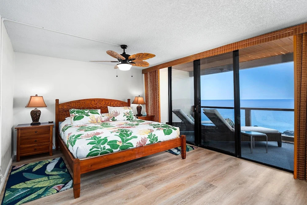 Keauhou Kona Surf & Racquet Club #5-202